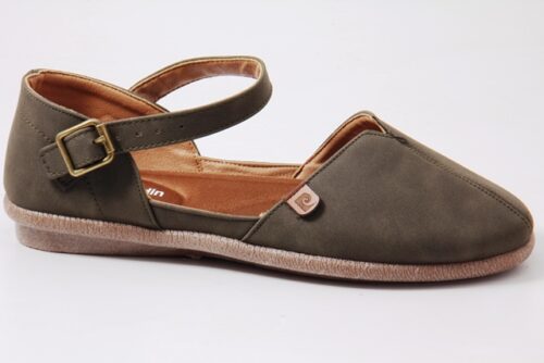 Pierre Cardin 1410315 buckled Pump